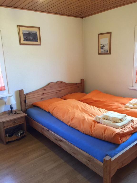 Le Central - Chambres D'Hote Grône Zimmer foto